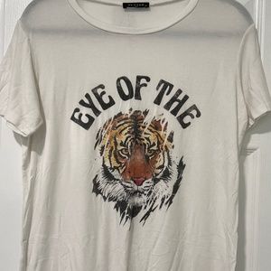 Eye of the Tiger T-Shirt. Size Medium.